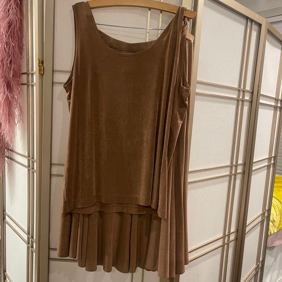 Chico’s skirt/top set sold. - Picture 3 of 5